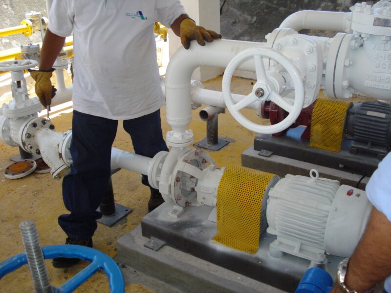 Servicio técnico en campo — Exxon Mobil