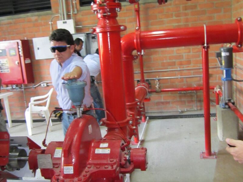 Equipo contra incendio para planta cartonera — INGESCOL Ltda.